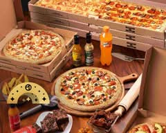 Benedetti's Pizza (Walmart Bernardo Quintana)