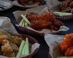 Hal's Sports Bar (14481 Woodinville Redmond Rd NE)