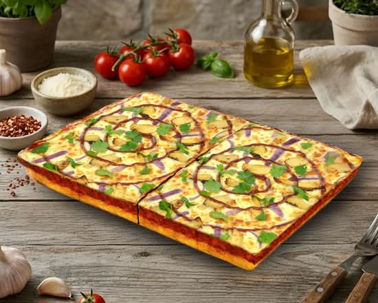 Piara Deep Dish BBQ Chicken Pizza