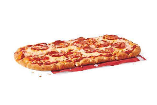 Pizza sur pain plat au pepperoni