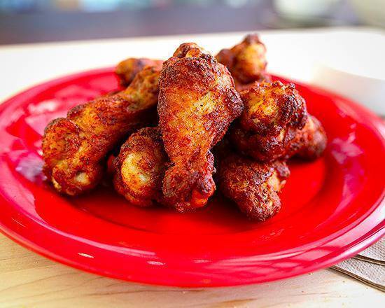 Order Traditional Wings food online from Donato Pizza store, Columbus on bringmethat.com