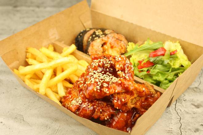 Korean Deli Box Ucafe 韓国チキン＆チーズキンパのデリバリー