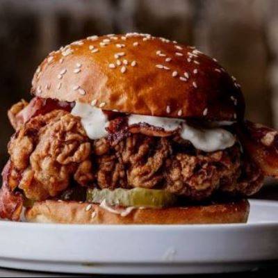 Halal Krispie Fried Chicken Burger