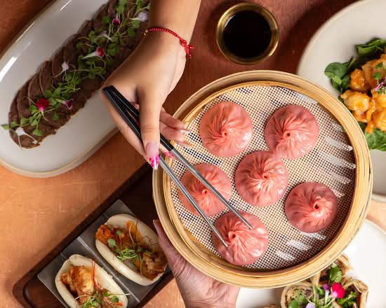 Jiang's Kitchen (27 E Robinson St)