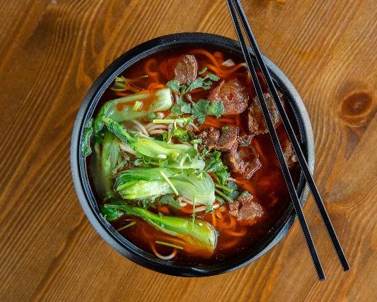 Spicy Braise Beef Noodle Soup红烧牛肉面