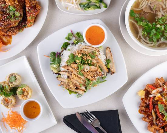 Thai Spice - Noodle & Sushi House