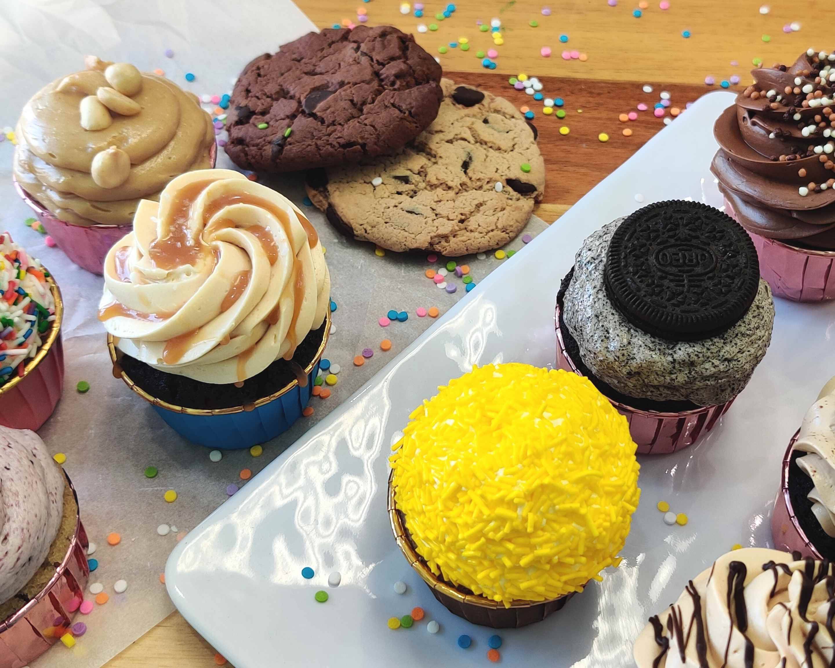 Order Cupcake Paradise (1115 Castlefield Ave) - Menu