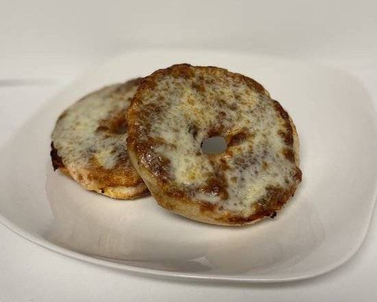 Cheese Pizza Bagel