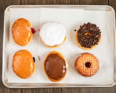 Renes Donuts & Bakery (440 North Lakeview Avenue)
