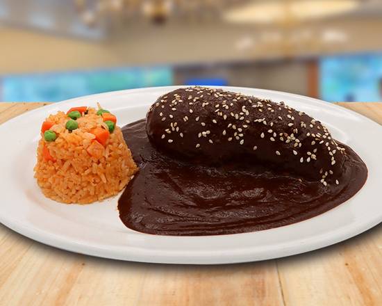 Pechuga con Mole de la Abuela