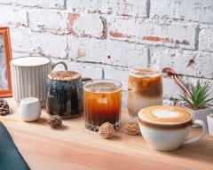 小金魚奶茶咖啡館