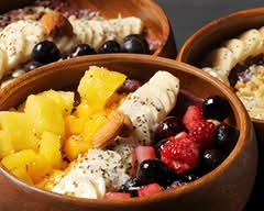 アサイー＆グリーク専門店 BOWLS STORE