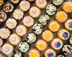 Sugardarlings Cupcakes (865 E Klosterman)