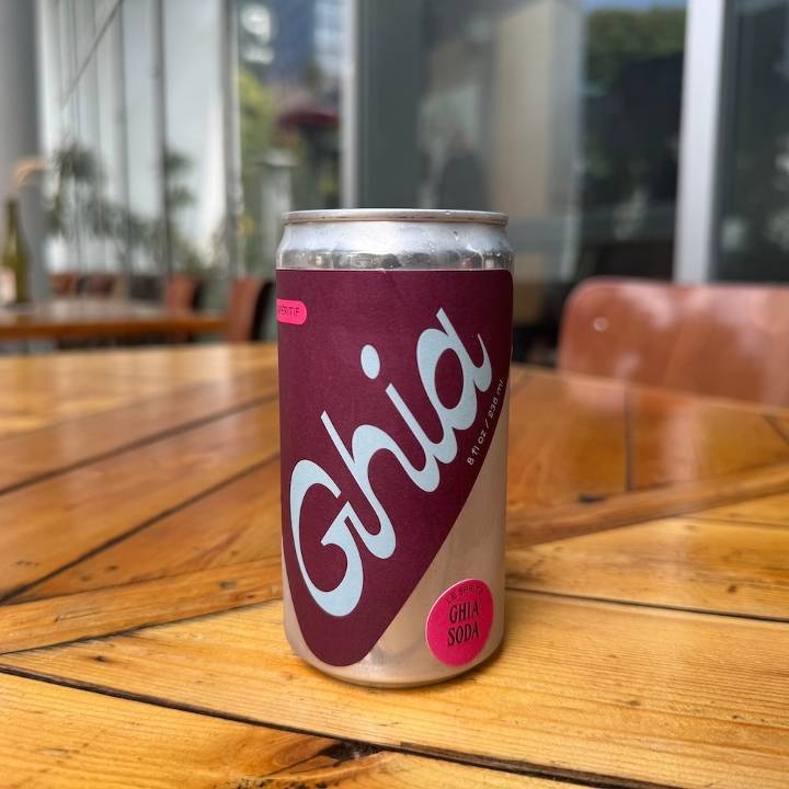 Ghia Le Spritz, 8 oz Non-Alcoholic Can