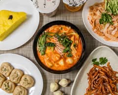 熊猫中華物産店 PandaBussannten