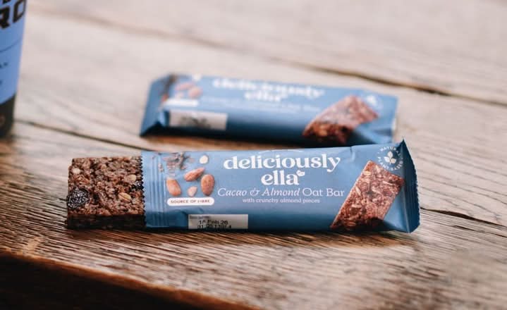 Cacao & Almond Oat Bar