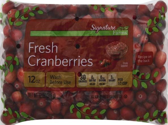 Order Signature Farms · Fresh Cranberries (12 oz) food online from Safeway store, Eureka on bringmethat.com