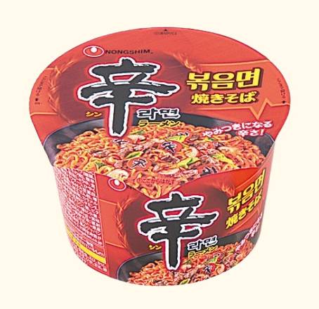 農心 辛ラーメン焼きそばカップ