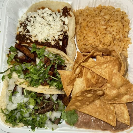 Pinches Tacos photo 2