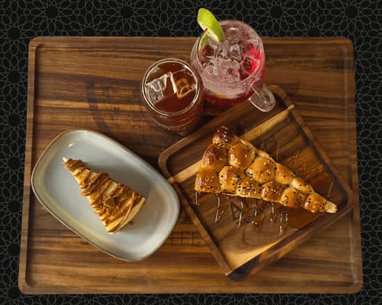 ADEN Tea & Coffee House (977 East Apache Boulevard)