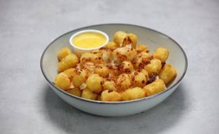 Cheesy Potato Tots with Bacon