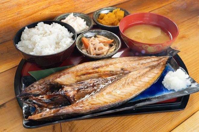 【定食】【一尾】伴助鯖焼き定食 [Set Meal] [Whole Fish] Bansuke Grilled Mackerel Set Meal