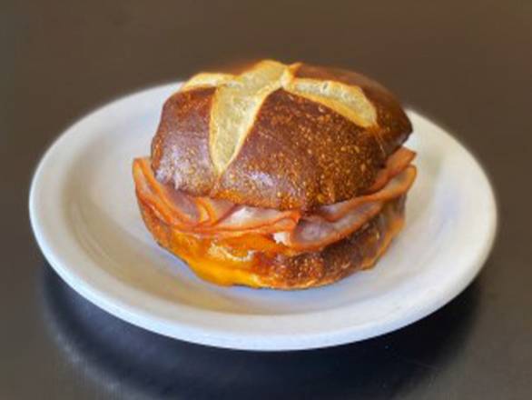 Pretzel Sandwich - Ham & Cheese