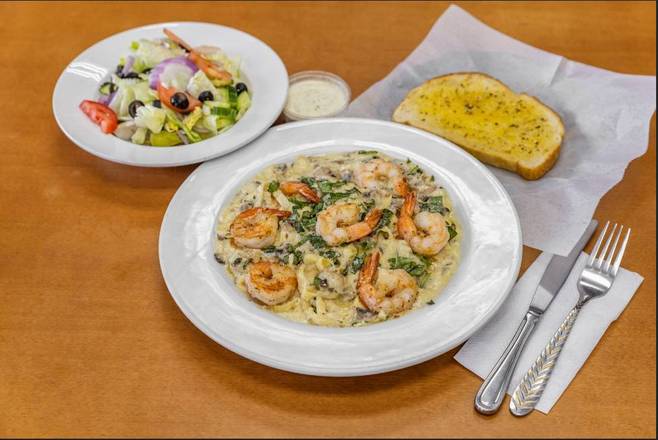 Fettuccini Alfredo with Shrimp Pasta