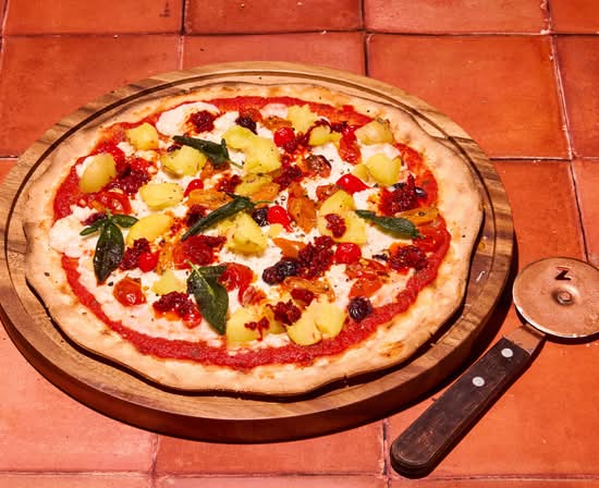 FESTIVE SPECIAL❄️ Non-Gluten Vegan Roasties Pizza