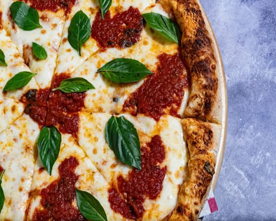 Tomate Pizza con Masa Madre