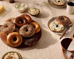 H&H Bagels - River Oaks