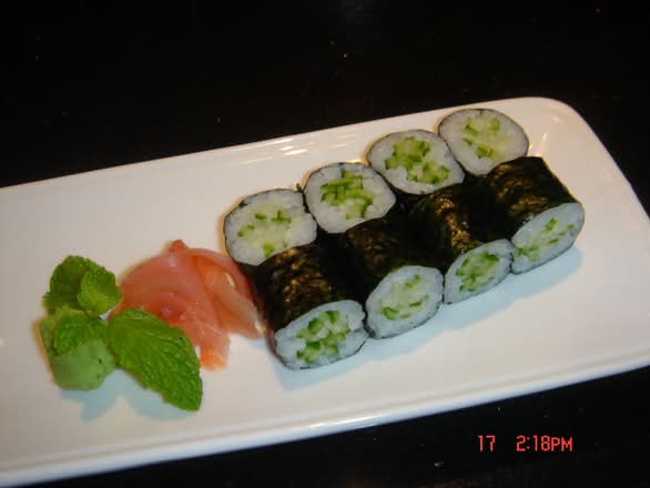 GF - Cucumber Roll