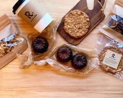 アールドットスマイルR.smile