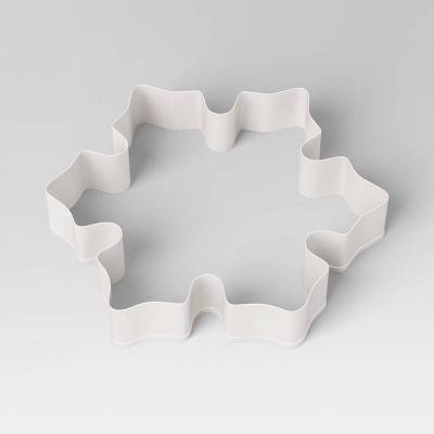 Wondershop Snowflake Cookie Cutter, Medium