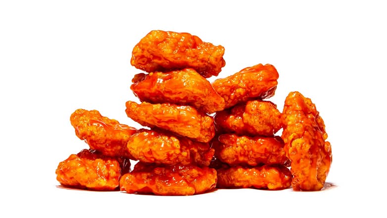 Buffalo Chicken Nuggets (12) 940 cals