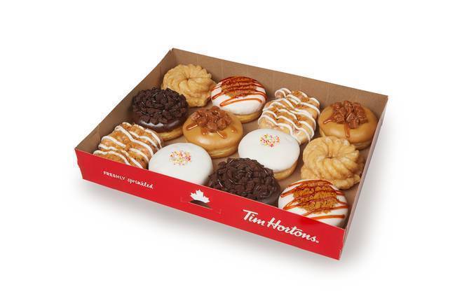 Deluxe Donuts - 12 Pack