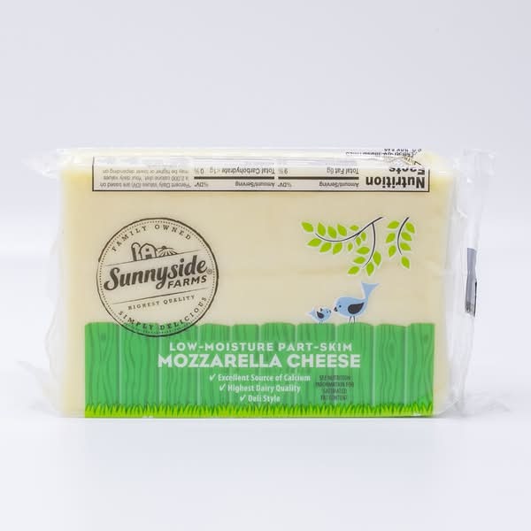 Sunnyside Farms Deli Style Mozzarella Cheese Block (16 oz)