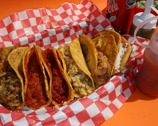 Cumbia Tacos
