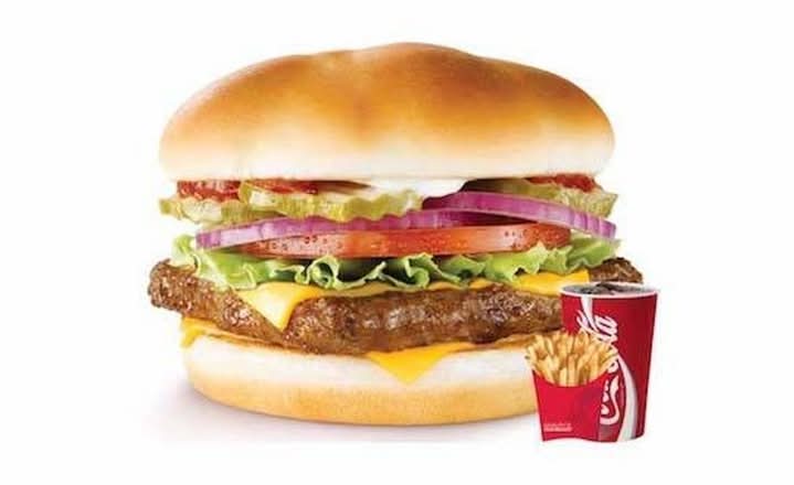 DELUXE CHEESEBURGER COMBO