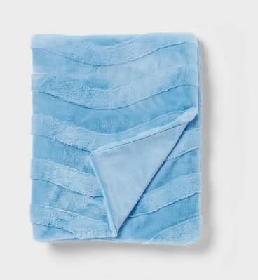 Pillowfort Wave Kids' Plush Throw Blanket, Blue