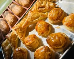 Empanada Cabana (30 Ellis Ave)