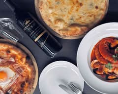 PIZZA　レジーナ
