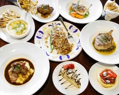 St Mary's (W Metairie Ave)