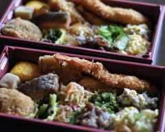 【お食事とお酒】こなみ