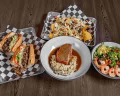 Stealeys Tavern (204 Verbeke St)