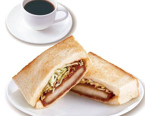 上島珈琲店のカツサンドセット(ラージサイズドリンク付き)Pork Cutlet Sandwich set (with Large Size drink)