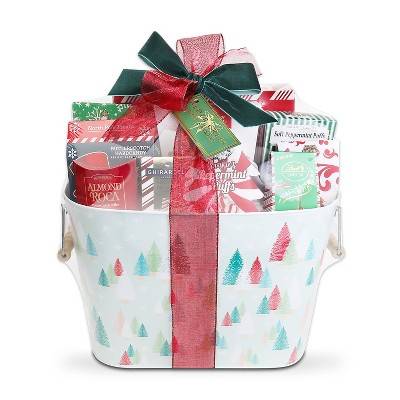 Alder Creek Gift Baskets Winter Holiday Trees Gift Basket Tote