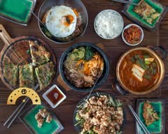 EAV Thai and Sushi