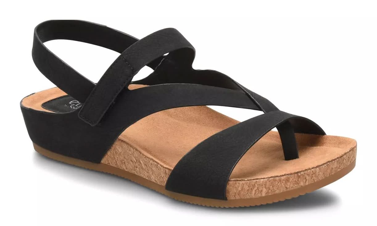 Eurosoft Gianetta Wedge Sandal (Black Medium - 8)