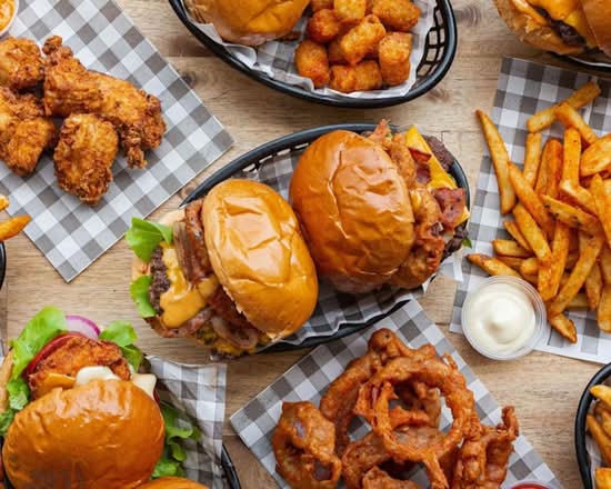 Juicy Burger & Wings (حلال) Smash Burger (Longwood)
